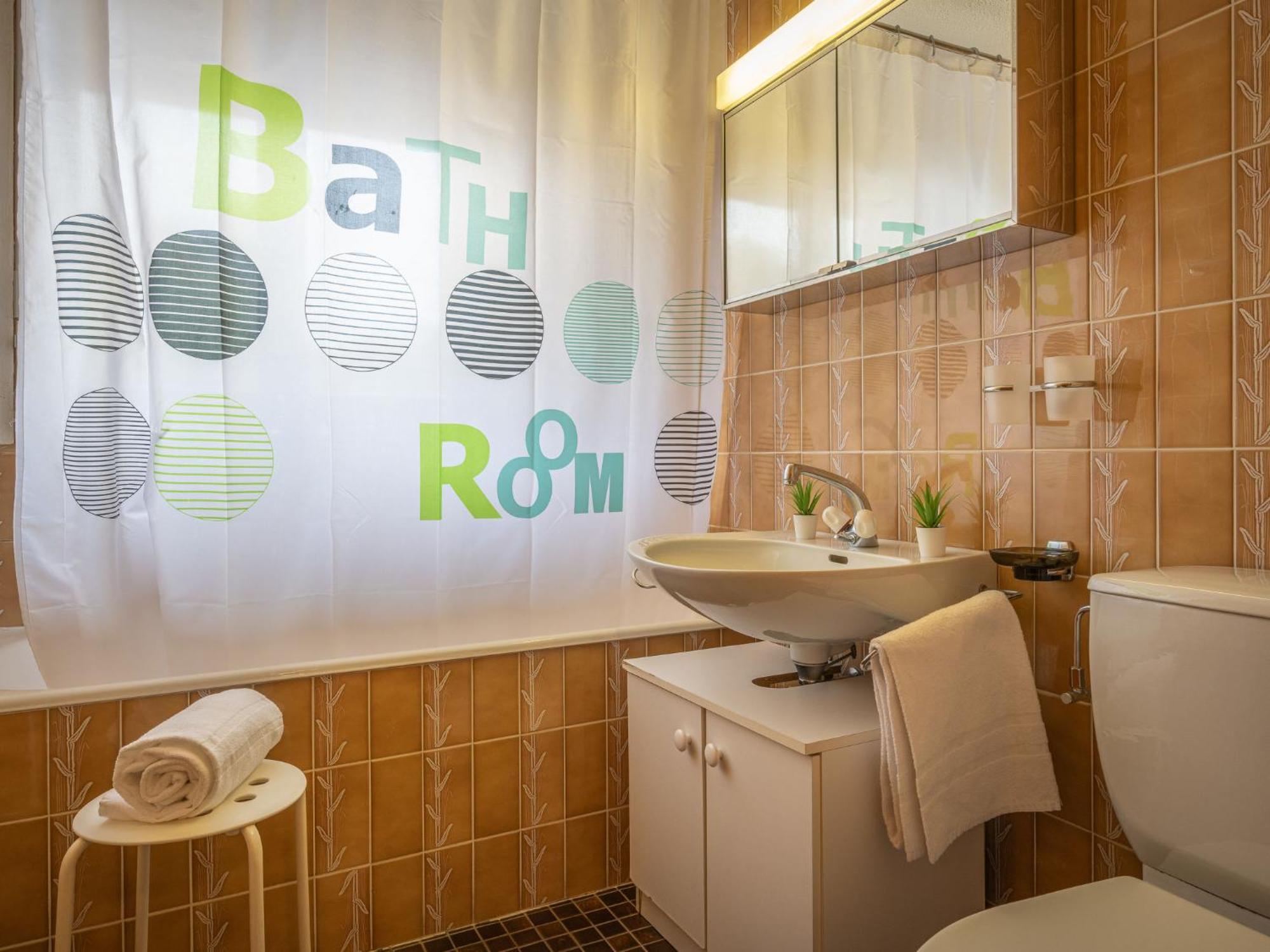 Apartment Beau Site No 21 By Interhome Овроназ Екстериор снимка